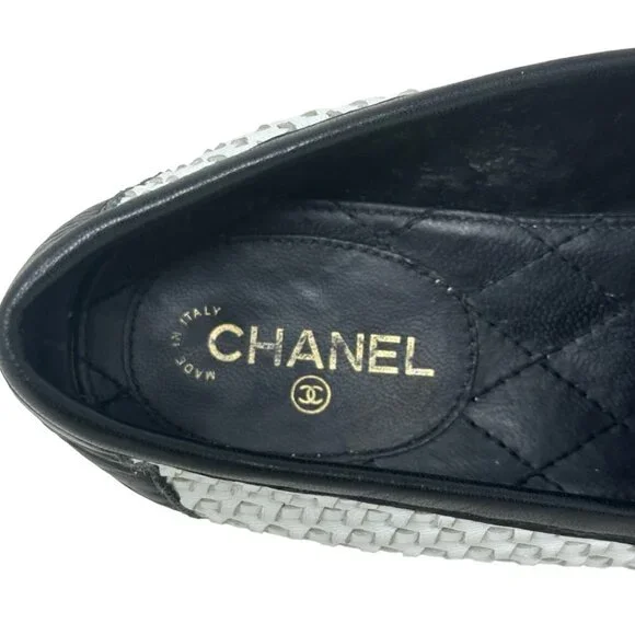 Chanel Classic Academia Black White Woven Leather CC Logo Loafer Slip On Flats - Picture 12 of 16
